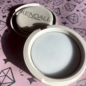 KENDALL by Kylie Cosmetics Translucent Blotting Powder