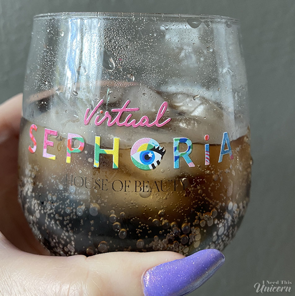 The Seohoria cup and the lip shaped ice