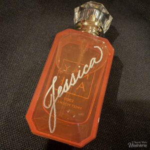 Kayali perfume engraved with the name "Jessica" in silver.